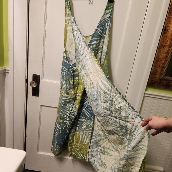 Cross backed tropical print apron - Picture 3 of 5